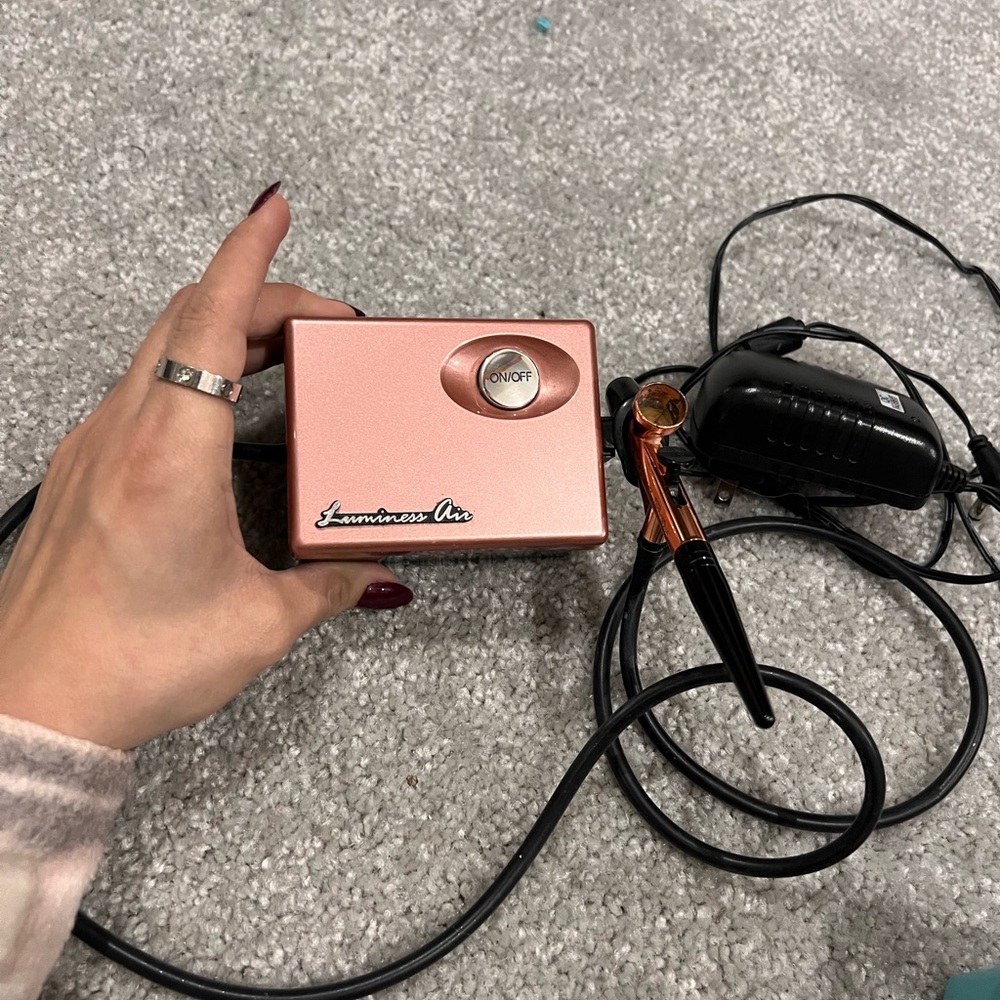 Luminess airbrush makeup